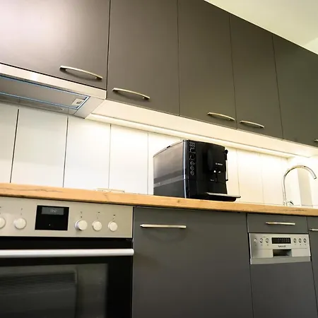 City Nest Apartment