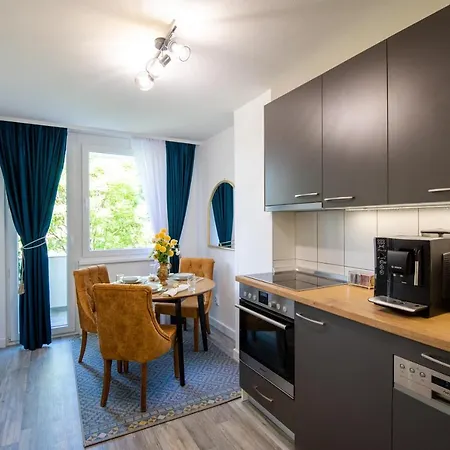 City Nest Apartment